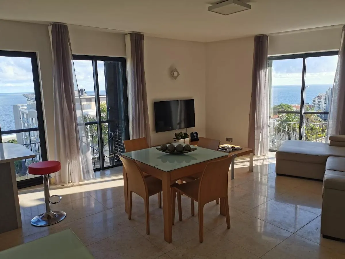 Sun Island Apartments Funchal  Funchal (Madeira)